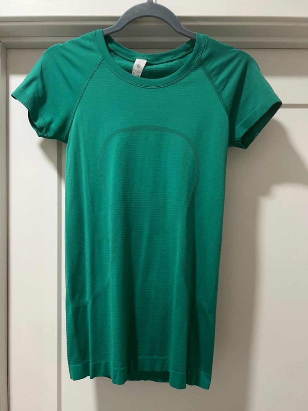 lululemon athletica Green Short Sleeve Athletic Tee